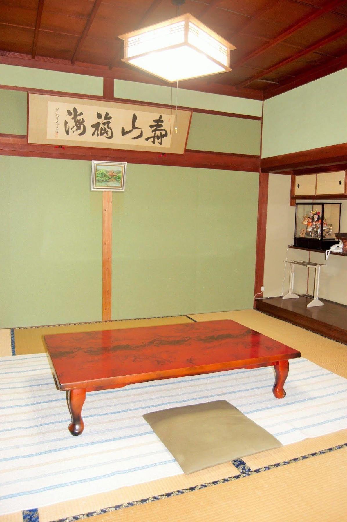 Ryokan Tsuruya Intaku Yufu Esterno foto